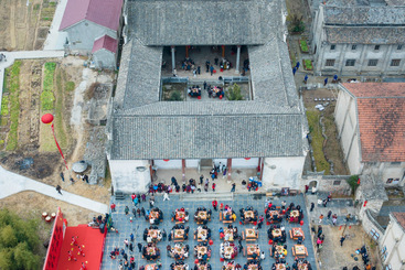 Z38782-5-277263-153****4000-五、组图2DJI_0038-1标题：南方小年宴施鑫，手机：153****4000..jpg