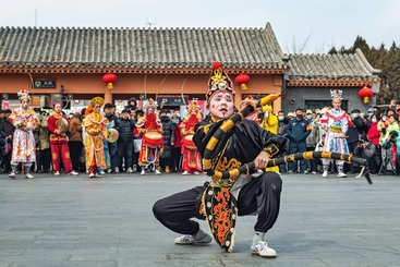 Z38791-2-277263-139****4666-英歌舞关城展演-组照-3_副本.jpg