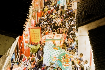 Z38796-5-277263-189****5158-六、组图2DJI_0040-1标题：鱼灯闹新春，标题：古村非遗过大年，姓名：马文，手机：189****5158..jpg