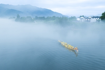 Z38796-7-277263-189****5158-四、组图1DJI_0365-1标题：宣纸上的水墨画，姓名；马文，手机：189****5158。.jpg