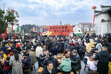 Z38796-8-277263-189****5158-一、组图83T0A6098-1标题：陵阳锅子小年宴，姓名；马文，手机：189****5158。.jpg