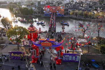 《五洞桥灯会》组-01.jpg