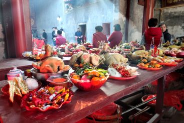 深圳坪山大万世居春节祭祖
