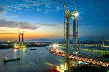 Z11268-4-277404-璀璨的工地夜色（组图）8.jpg