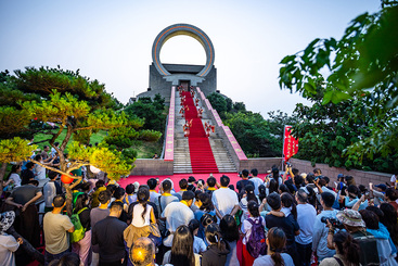 Z26129-4-277404-溯源太阳文明 光耀盛世华章05.jpg