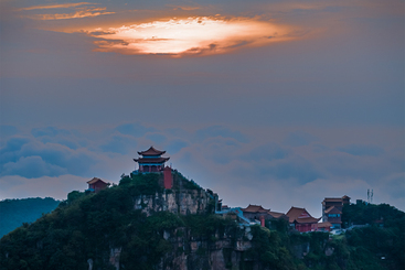 巍巍金顶.jpg