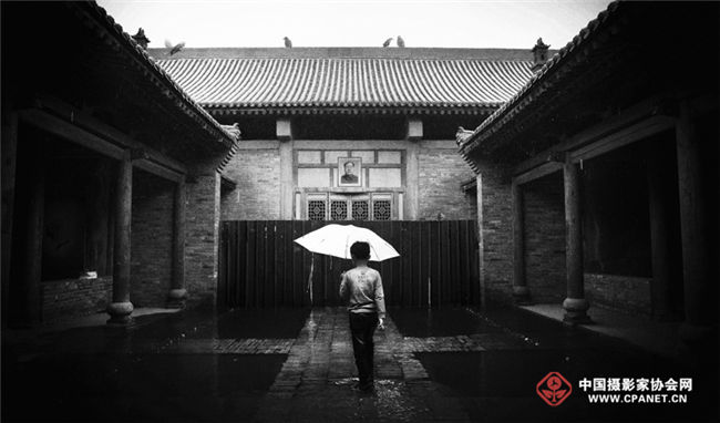 致青春—2014高校摄影专业毕业生邀请展