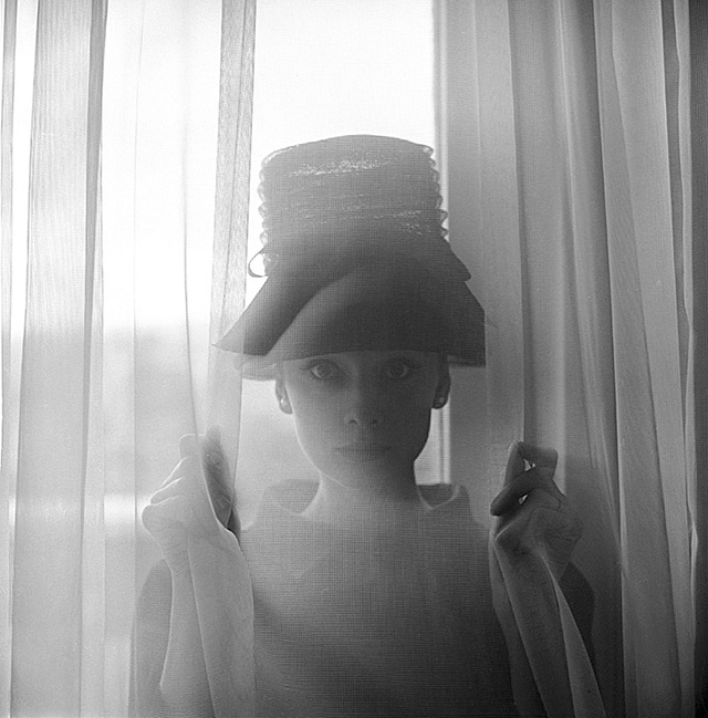 Cecil Beaton：1920年代时尚摄影经典